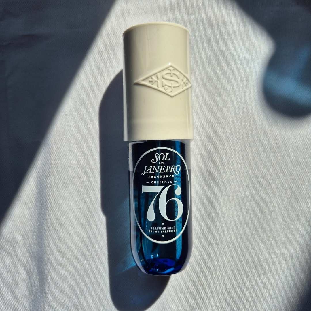Cheirosa 76 Bum Bum Hair & Body Perfume en spray.