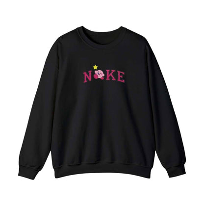 Bordado "Vintage NIKE KIRBY" en sudadera cuello redondo.