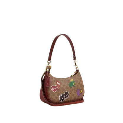 Teri Shoulder bag con Sticker print