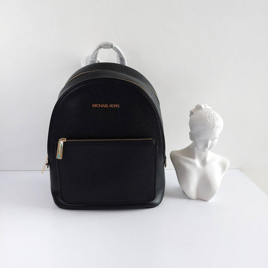 Mochila mediana piel Adina negro.