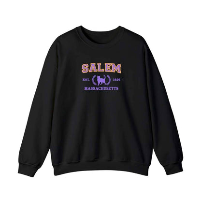 Bordado "SALEM MASSACHUSETTS" en sudadera cuello redondo. EDICIÓN ESPECIAL