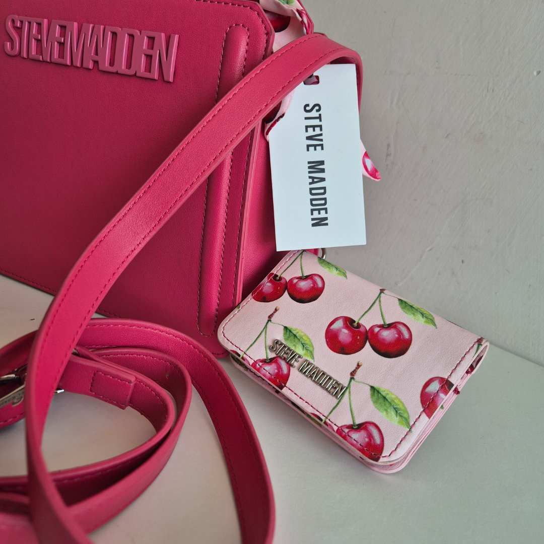 Evelyn Mediana - Rosa Cherry