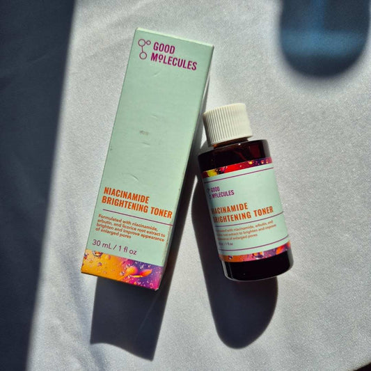 Tónico facial iluminador con niacinamida de Good Molecules 30 ml